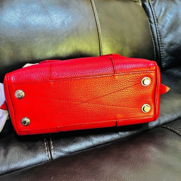 Louis Vuitton Dora Soft Bag Red - Picture 9 of 16